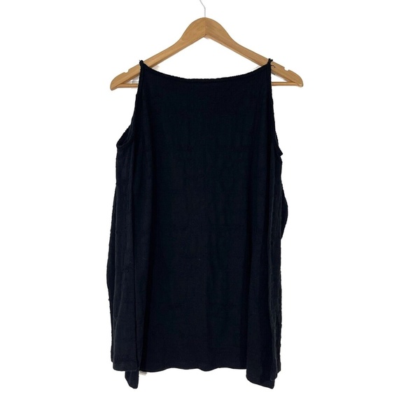 Max Studio London Size Medium Black Textured Sylvie Cold Shoulder Pullover Top - Picture 10 of 12